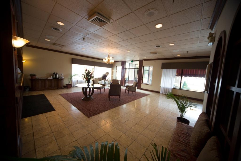 Boarders Inn And Suites - Marion Exterior foto